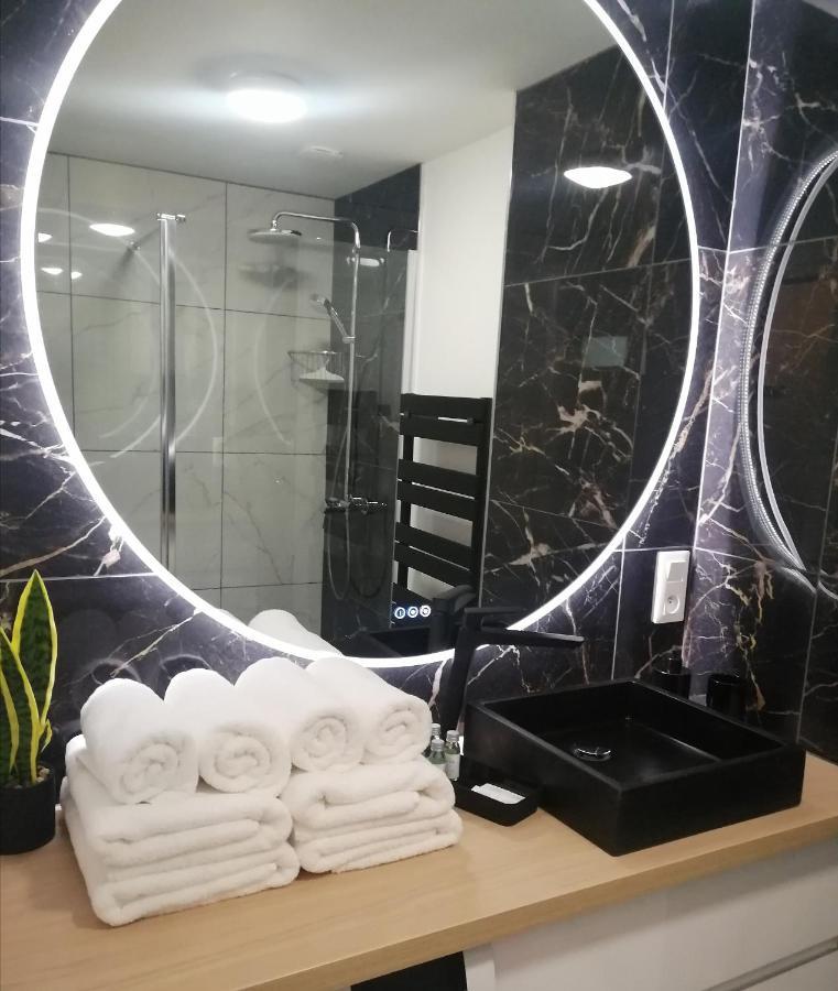 L'Escale Tropicale, Appartement Independant Avec Terrasse Privative Saint-Quentin  Zewnętrze zdjęcie